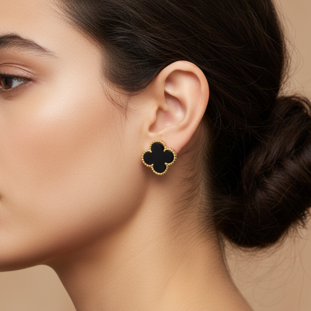 CLOVER | BLACK EARRINGS