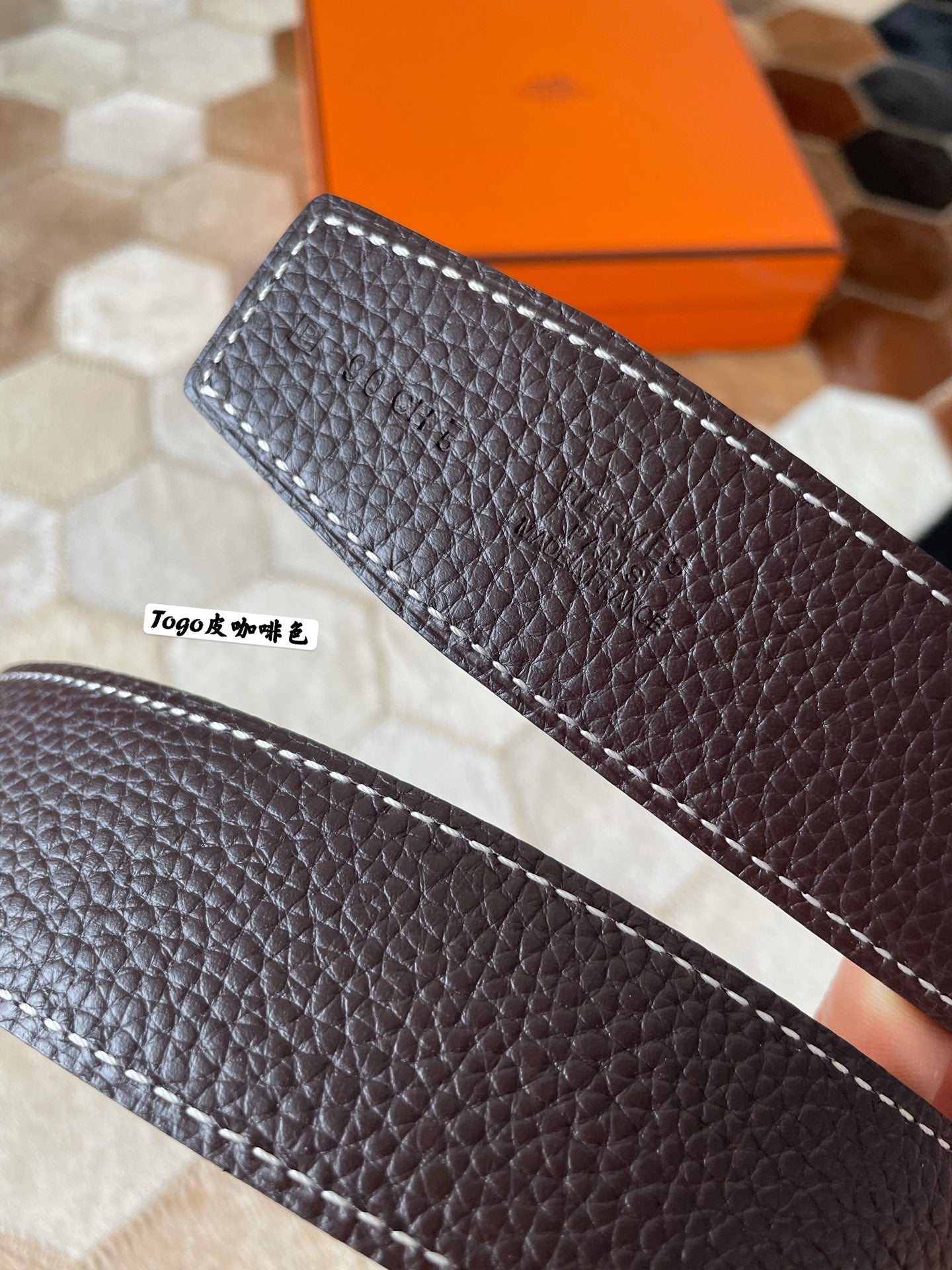 HELENE CONSTANCE REVERSIBLE LEATHER BELT — CHOCOLATE BROWN (GOLD HARDWARE, 38MM)