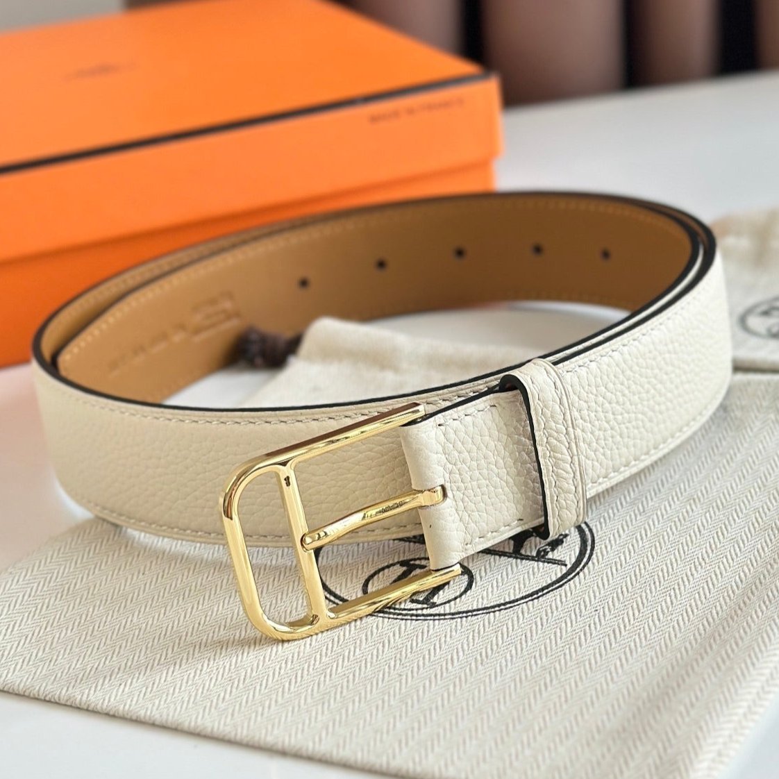 HELENE ROMAIN LEATHER BELT — WHITE CREAM (GOLD HARDWARE, 35MM)