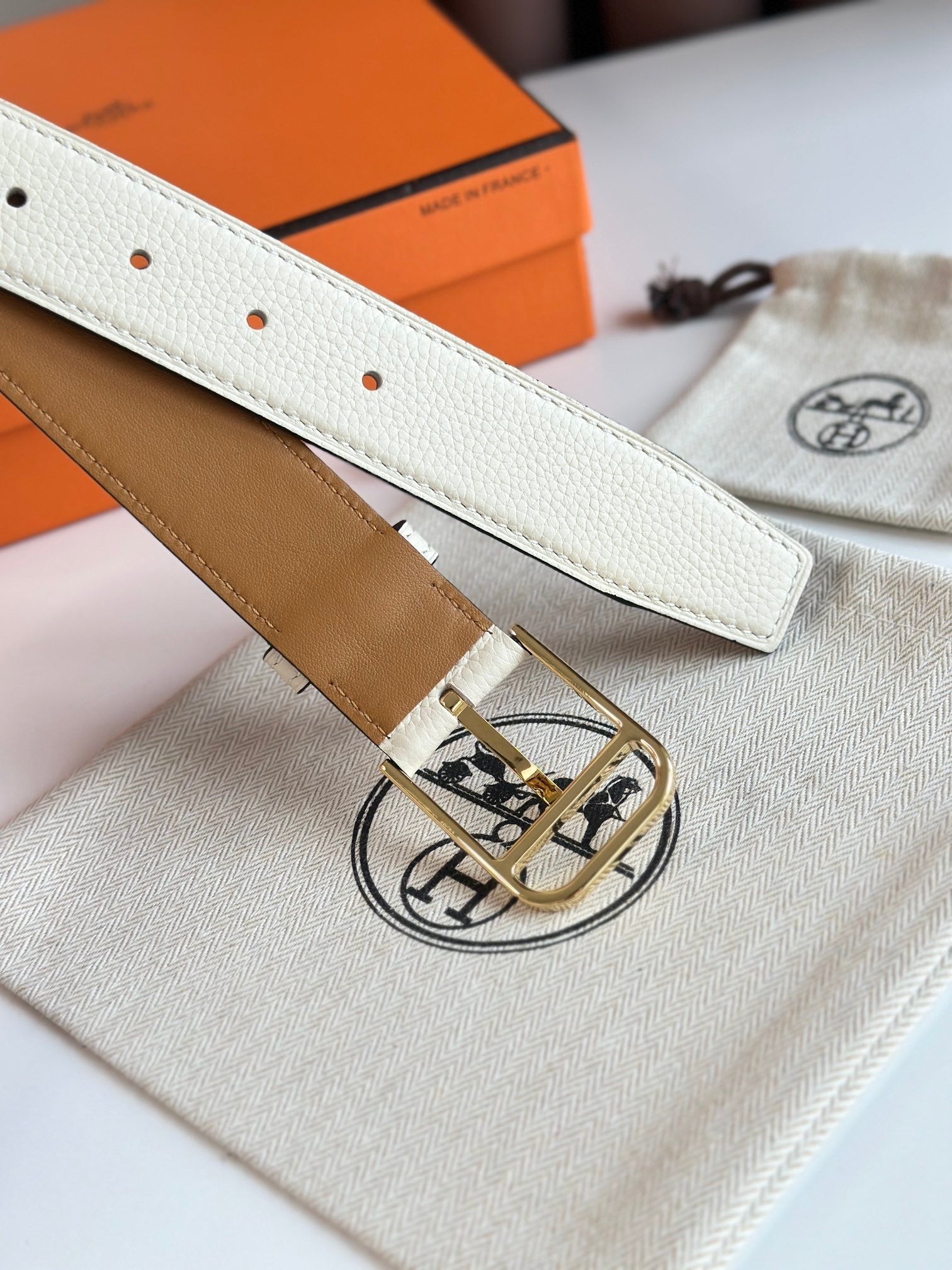 HELENE ROMAIN LEATHER BELT — WHITE CREAM (GOLD HARDWARE, 35MM)