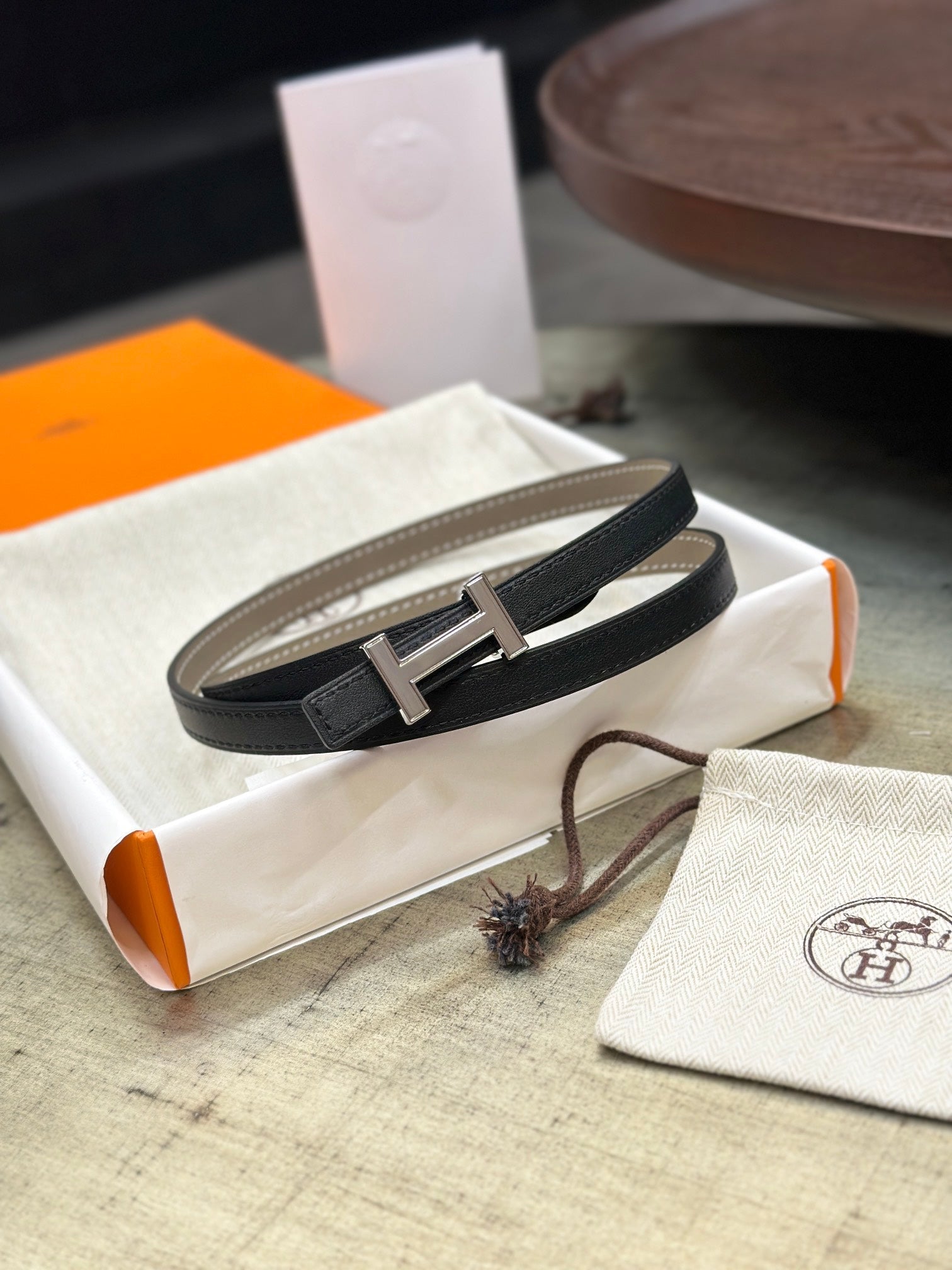 HELENE FOCUS REVERSIBLE LEATHER BELT — KHAKI BROWN & BLACK (SILVER HARDWARE)