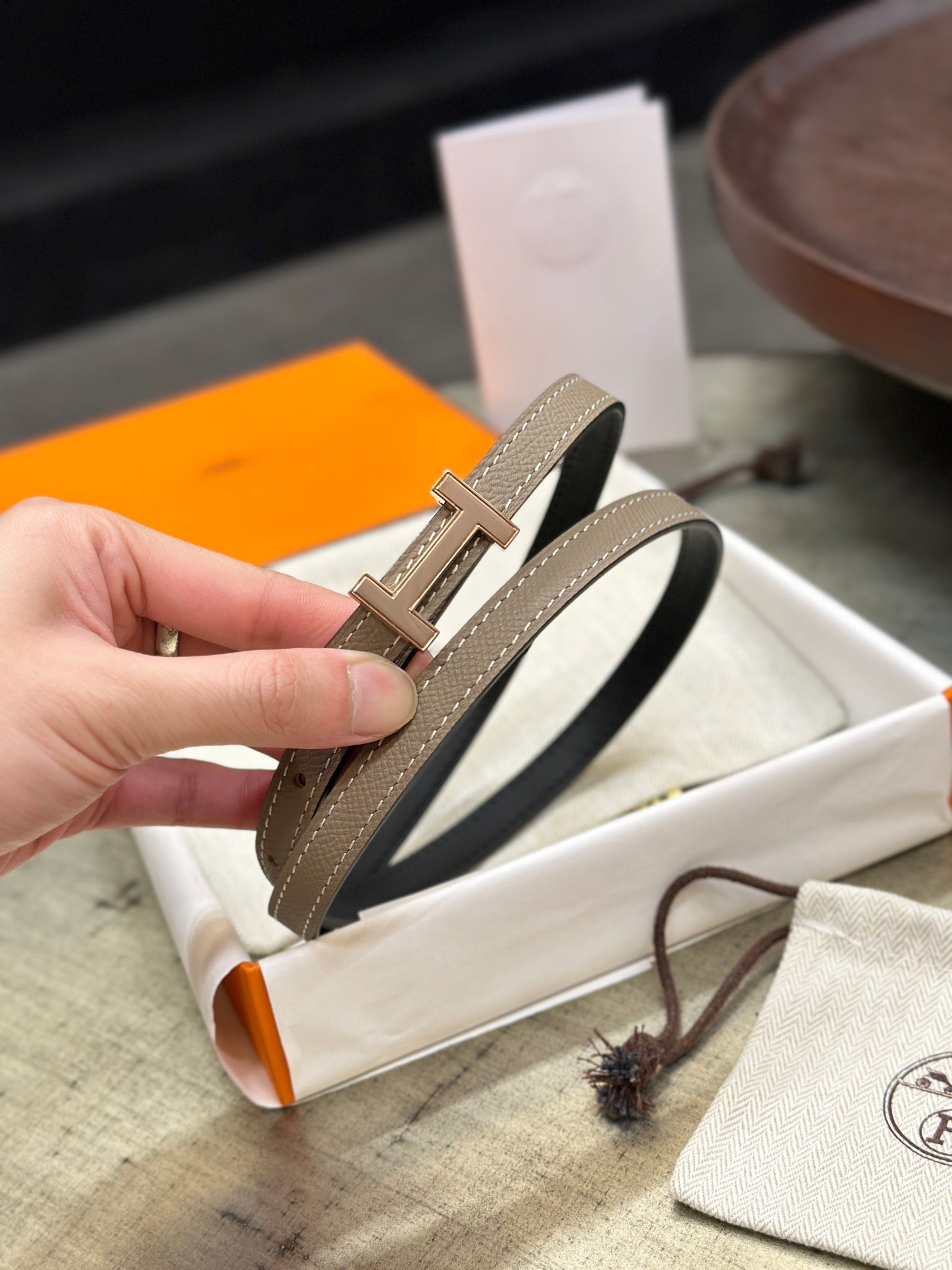 HELENE FOCUS REVERSIBLE LEATHER BELT — BLACK & CAMEL BROWN (COPPER HARDWARE)