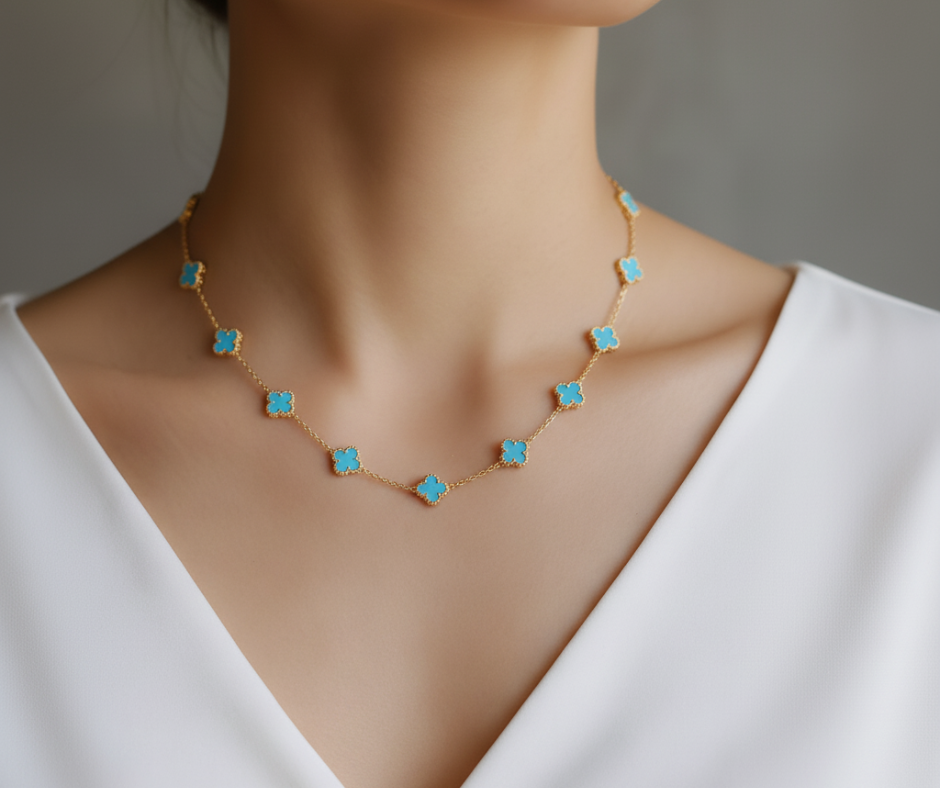 CLOVER 10 MOTIFS BLUE AGATE NECKLACE