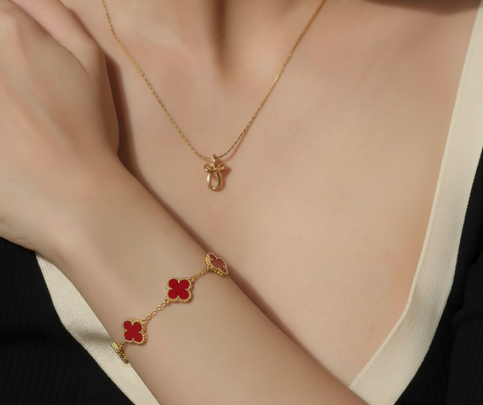 CLOVER 5 MOTIFS RED AGATE  BRACELET