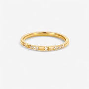 EMERY CRYSTAL & GOLD RING