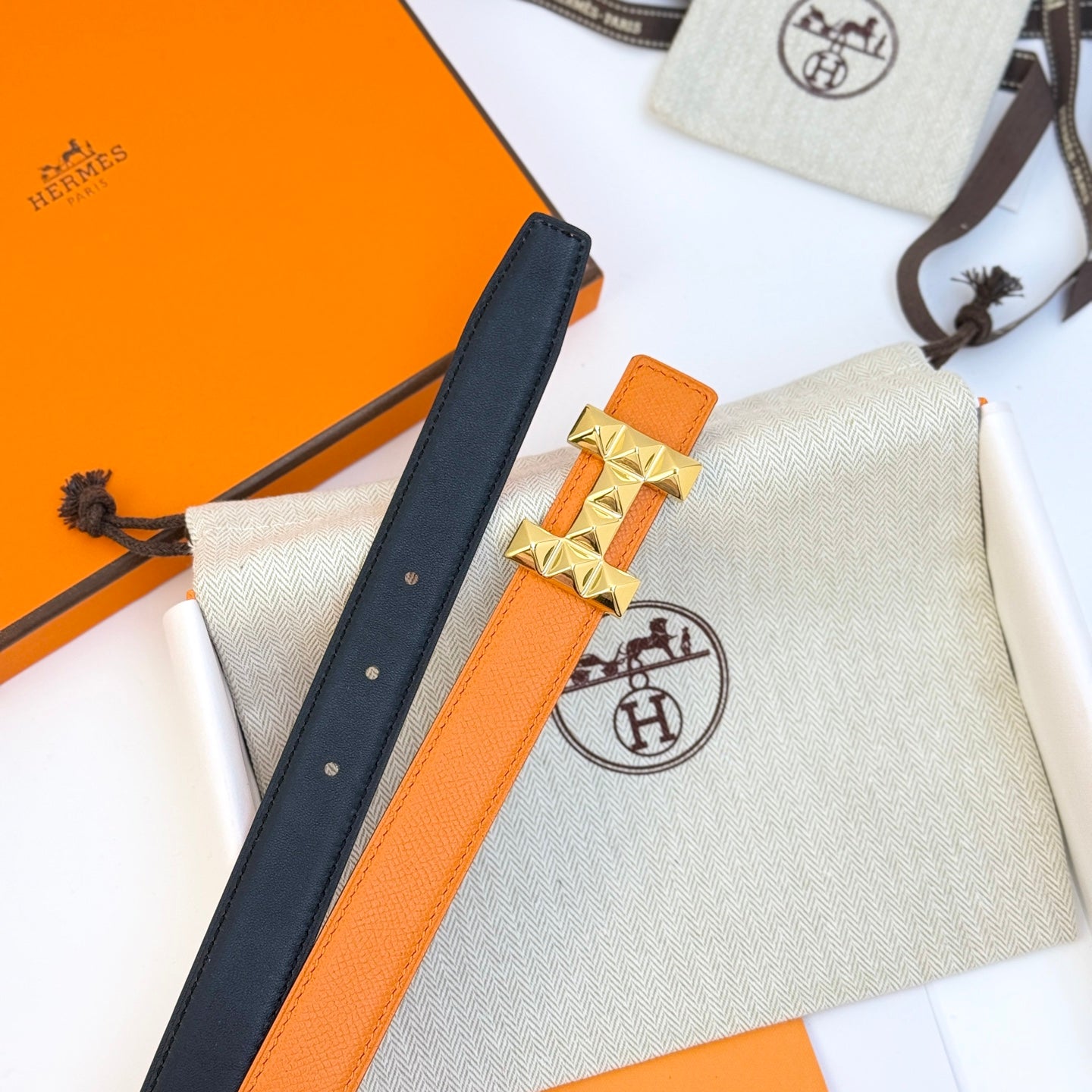 HELENE INFINI REVERSIBLE LEATHER BELT — ORANGE EPSOM (GOLD HARDWARE, 24MM)