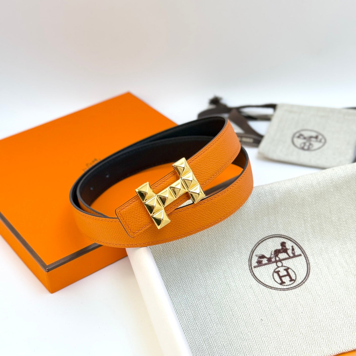 HELENE INFINI REVERSIBLE LEATHER BELT — ORANGE EPSOM (GOLD HARDWARE, 24MM)