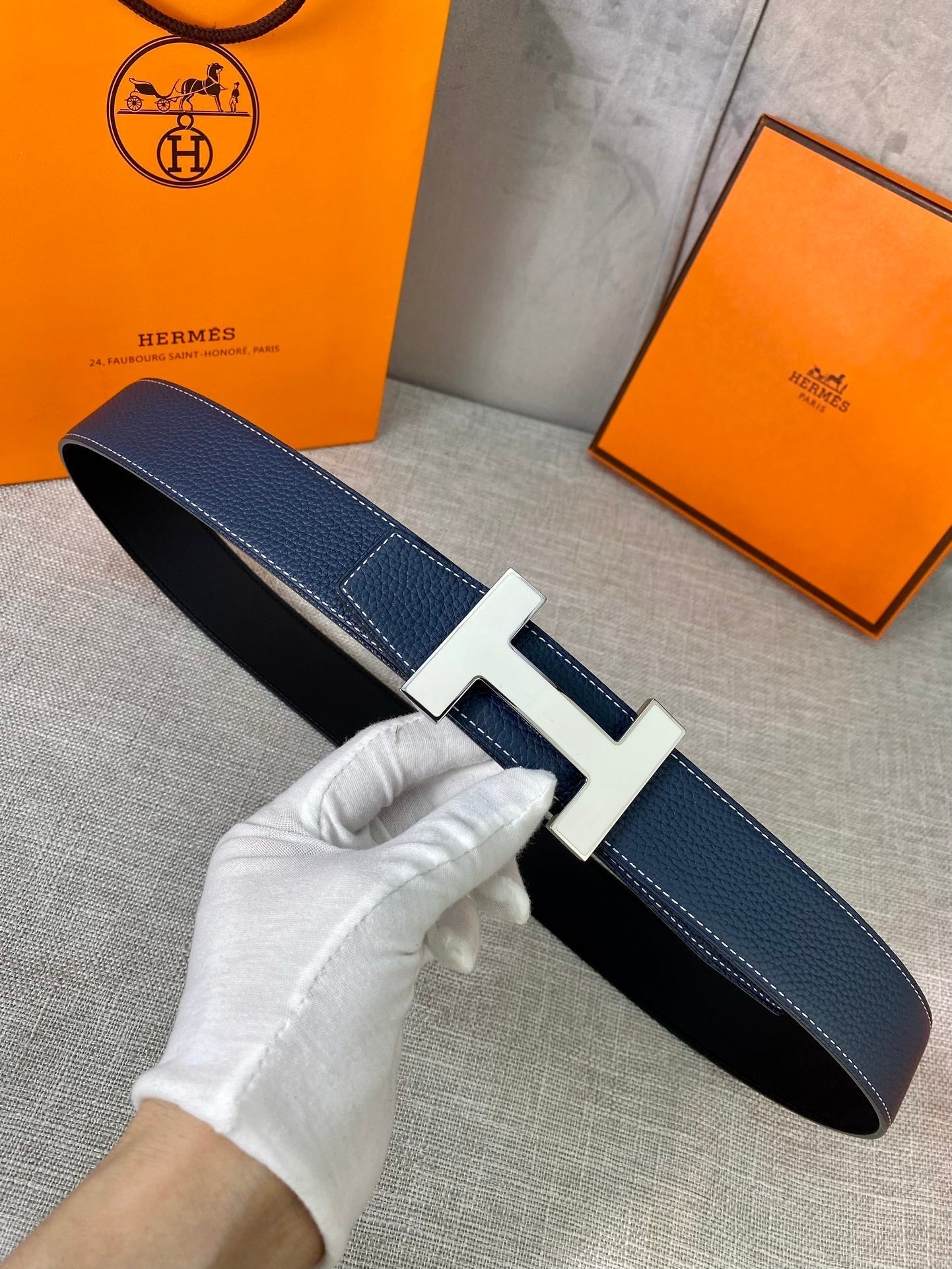 HELENE CONSTANCE REVERSIBLE LEATHER BELT — NAVY BLUE (SILVER HARDWARE, 38MM)