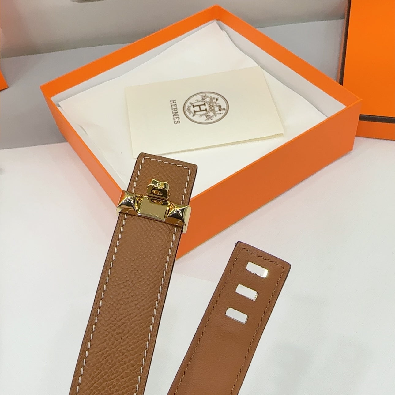 MAISON CDC LEATHER BELT — GOLD EPSOM (GOLD HARDWARE, 30MM)