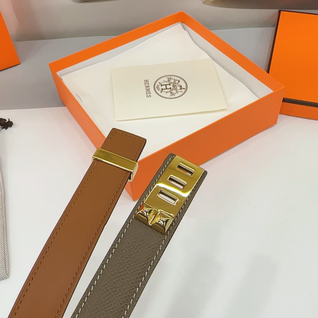 MAISON C.D.C. LEATHER BELT — ETAIN EPSOM (GOLD HARDWARE, 30MM)