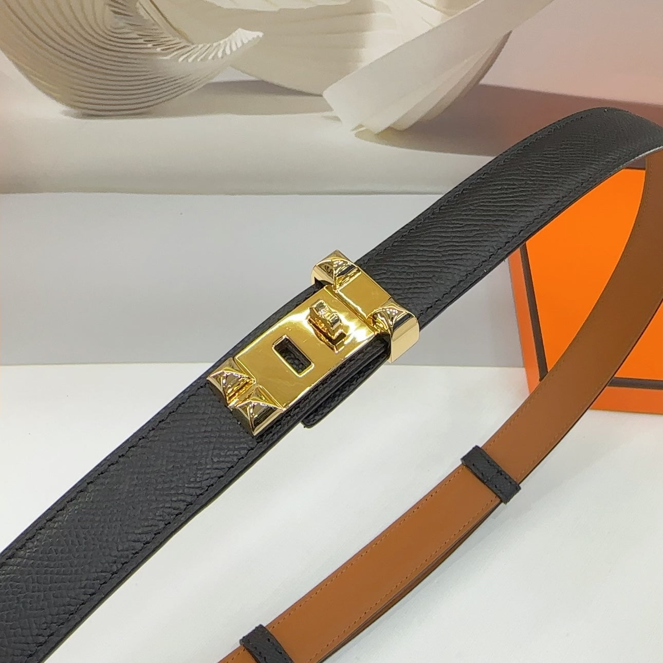 MAISON C.D.C. LEATHER BELT — BLACK EPSOM (GOLD HARDWARE, 30MM)