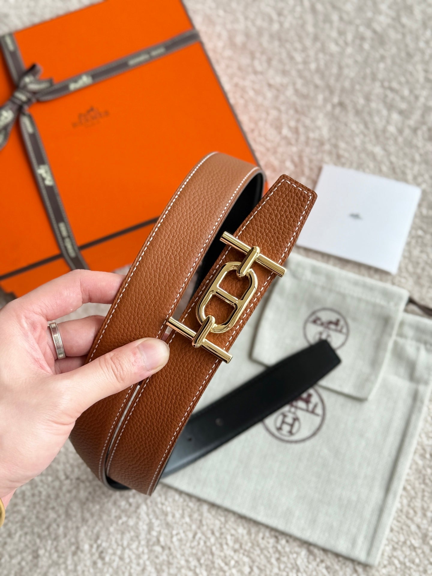 HELENE ANCRE LEATHER BELT — BROWN (GOLD HARDWARE, 32MM)