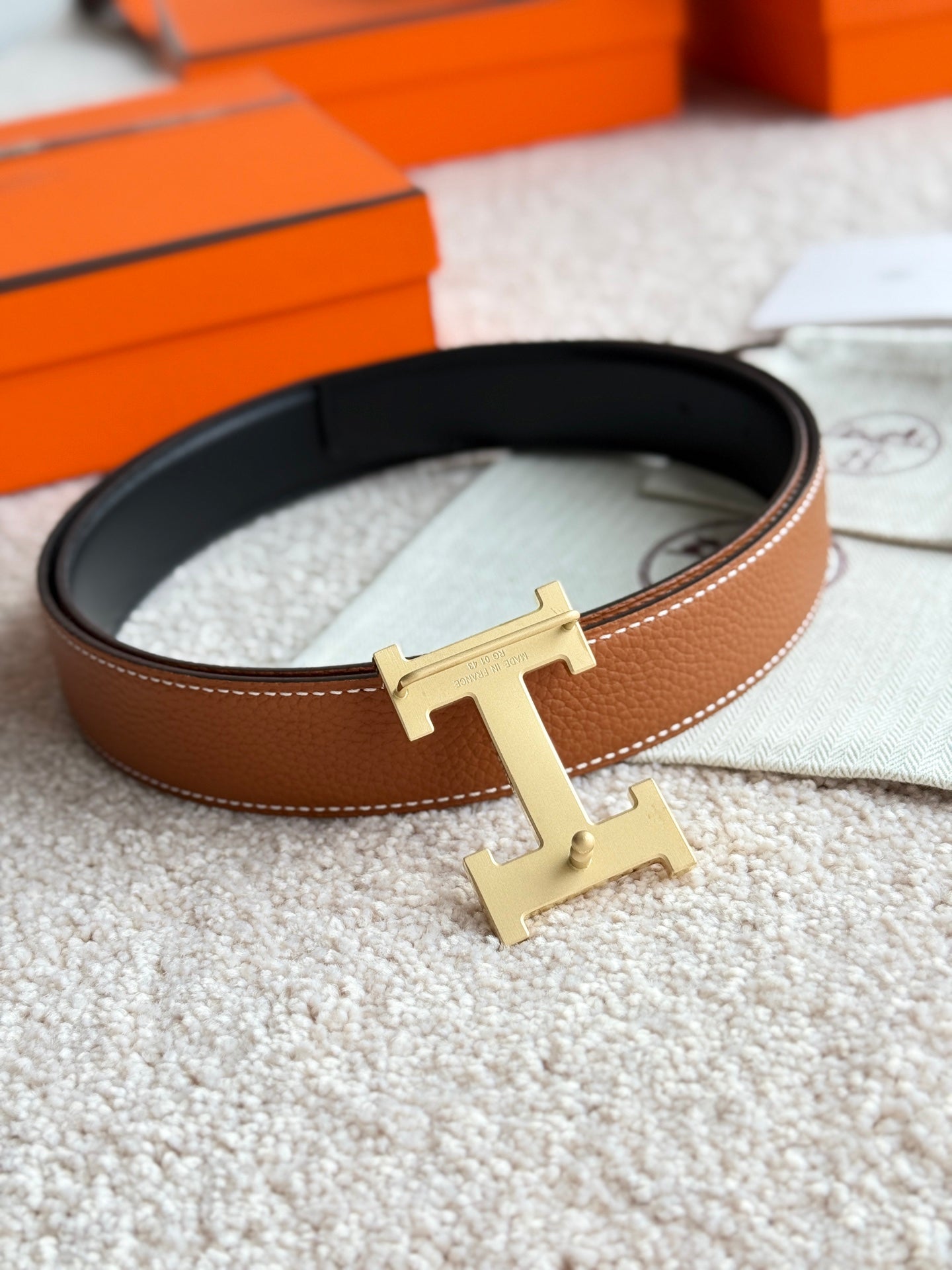 HELENE H FAUBOURG LEATHER BELT — BROWN (GOLD HARDWARE, 32MM)