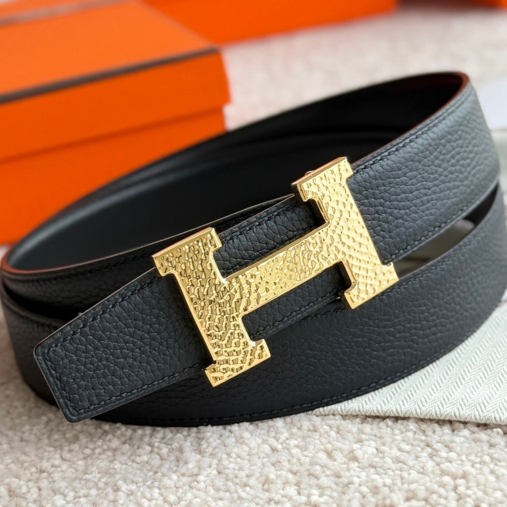 HELENE H GUILLOCHÉ LEATHER BELT — BLACK (GOLD HARDWARE, 32MM)