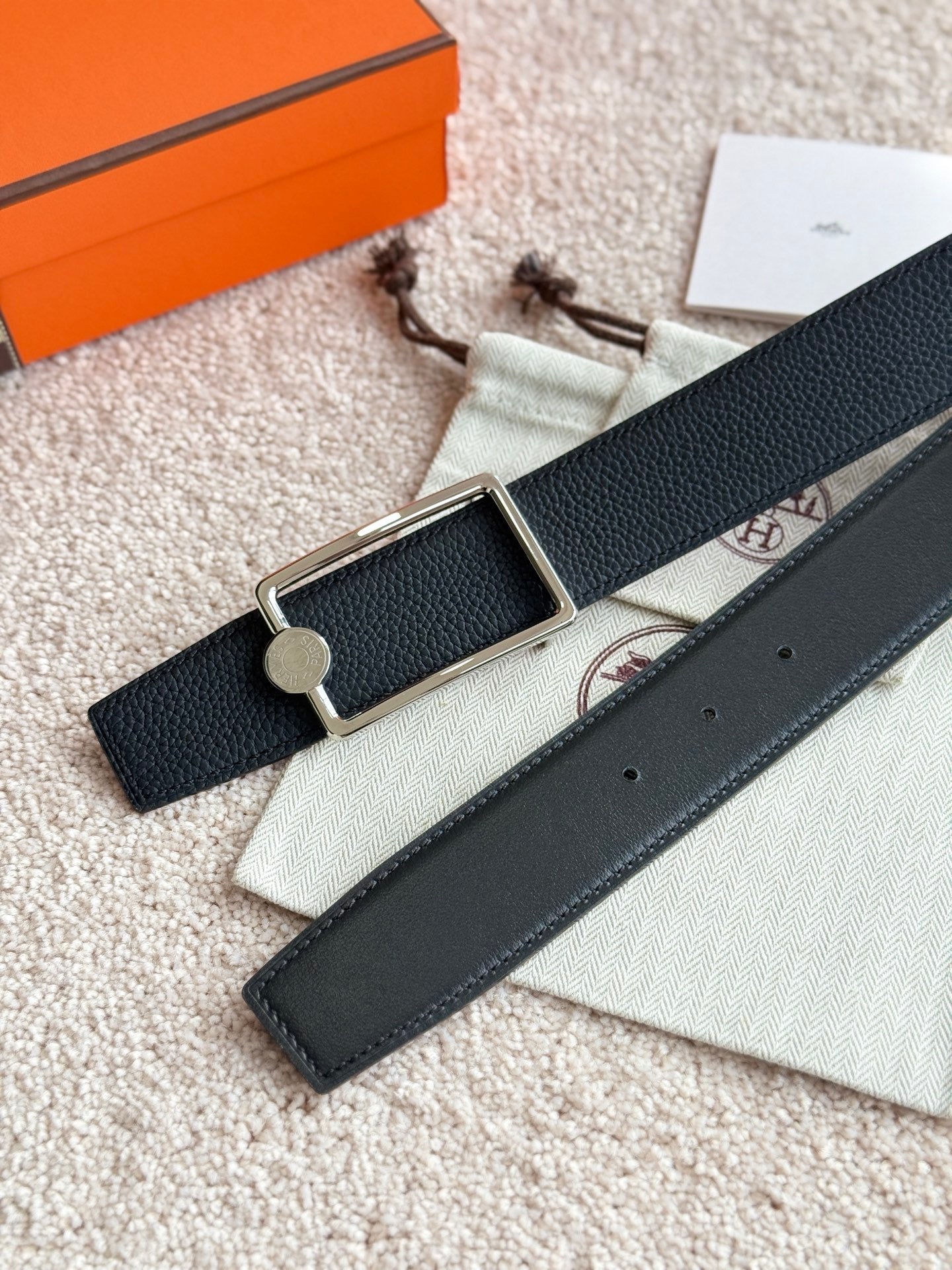 HELENE OSCAR LEATHER BELT — BLACK (SILVER HARDWARE, 38MM)