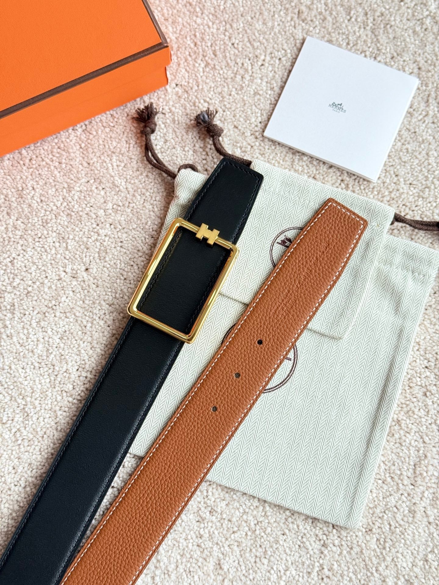 HELENE TUBE H LEATHER BELT — BROWN (GOLD HARDWARE, 38MM)