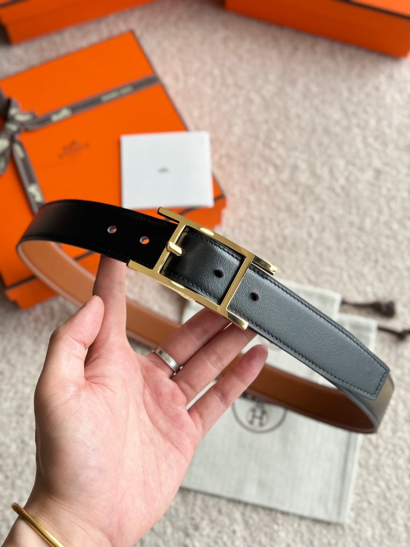 HELENE QUENTIN REVERSIBLE LEATHER BELT — BLACK & BROWN (GOLD HARDWARE, 32MM)