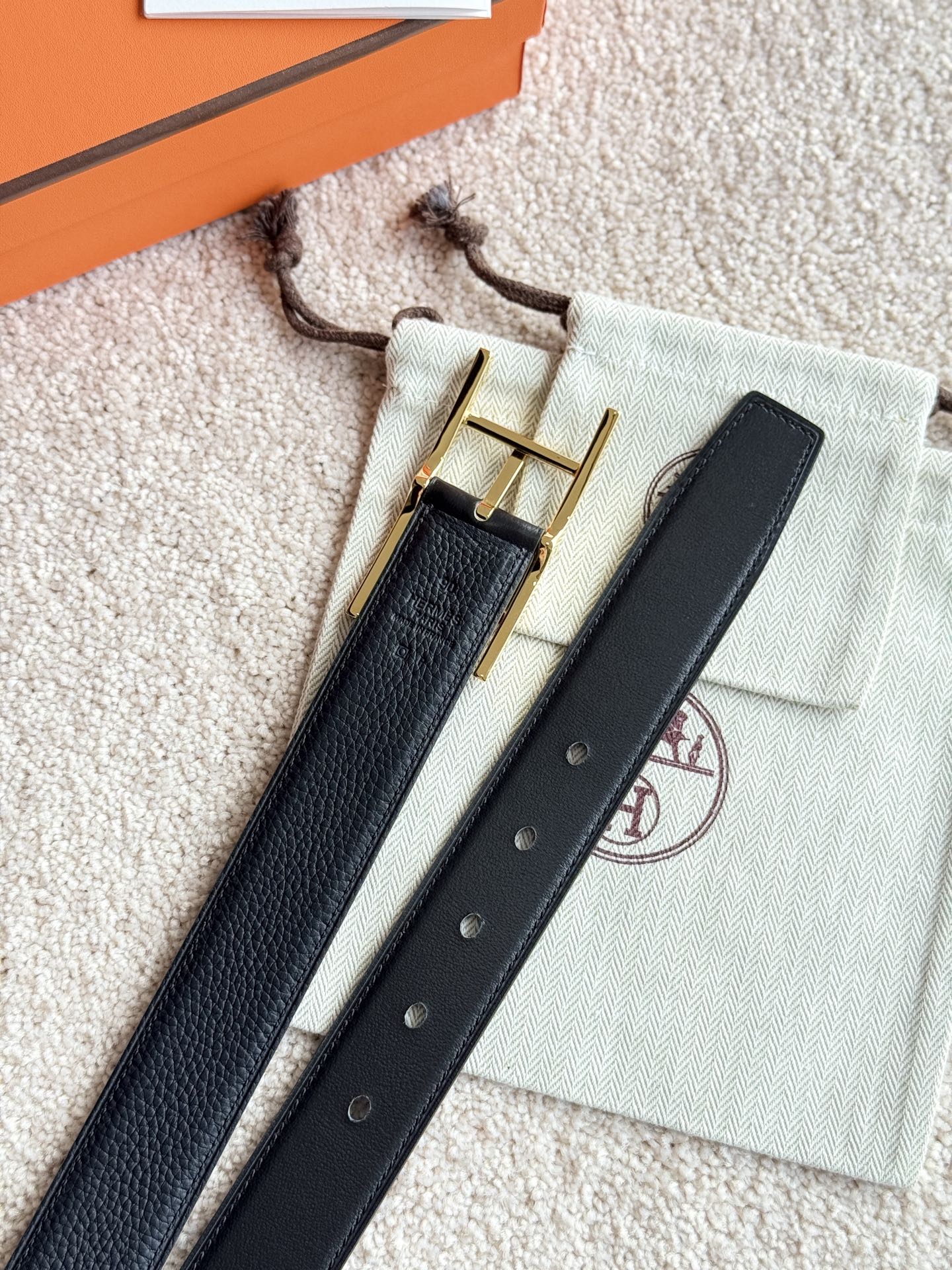 HELENE QUENTIN LEATHER BELT — BLACK (GOLD HARDWARE, 32MM)