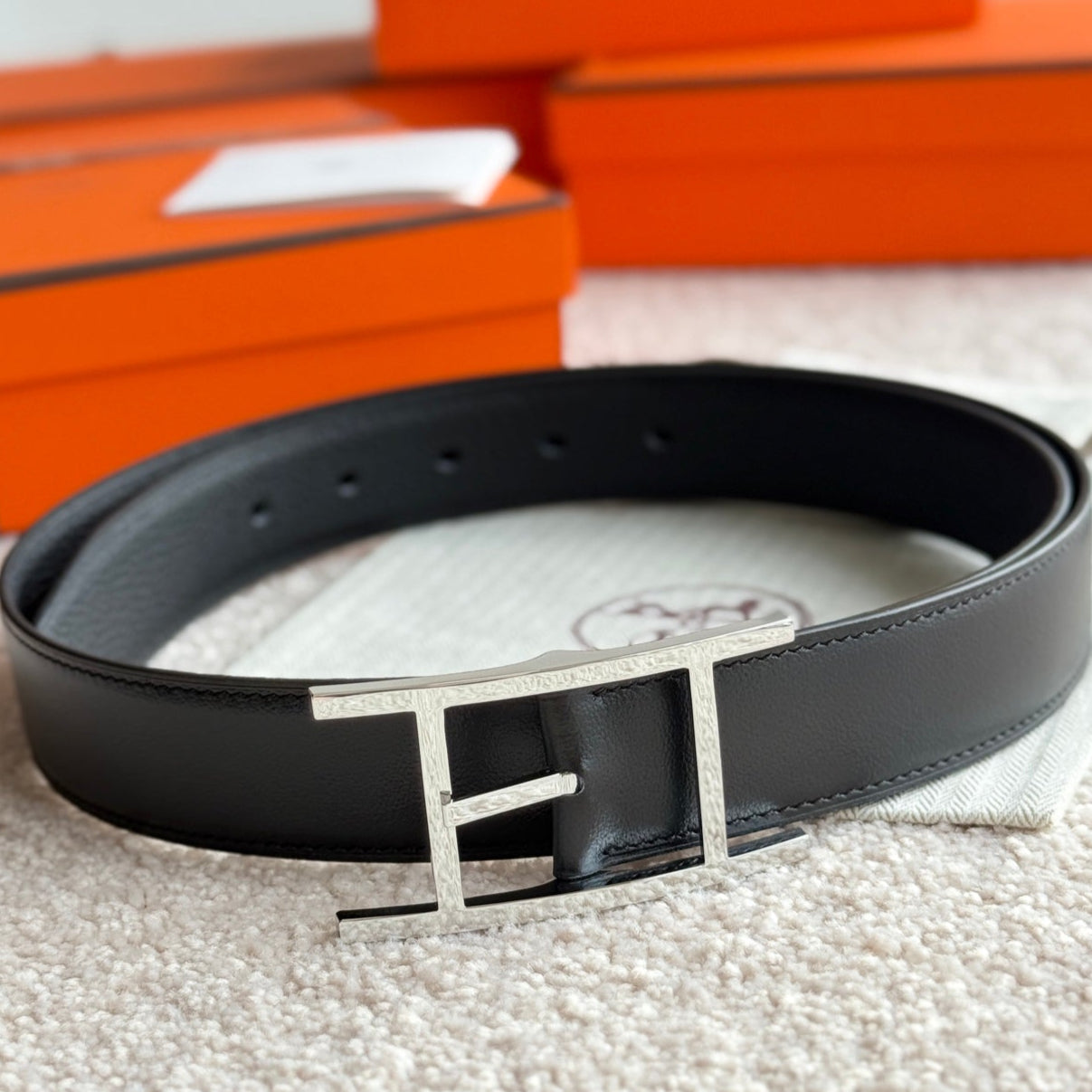 HELENE QUENTIN LEATHER BELT — BLACK (SILVER HARDWARE, 32MM)