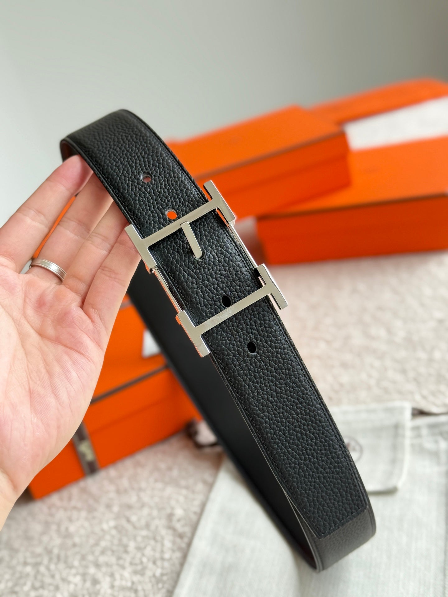 HELENE HADRIEN REVERSIBLE LEATHER BELT — BLACK (SILVER HARDWARE, 38MM)