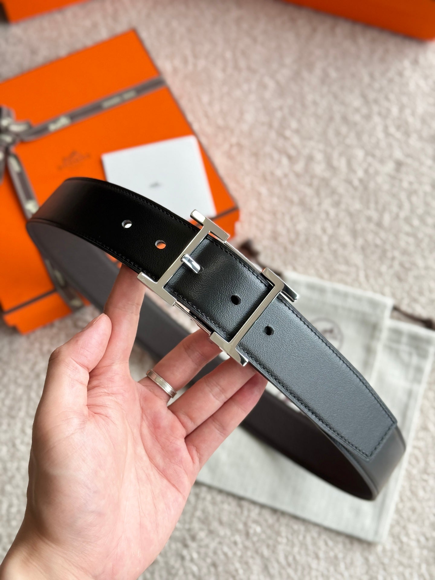 HELENE HADRIEN REVERSIBLE LEATHER BELT — BLACK & CHOCOLATE (SILVER HARDWARE, 38MM)