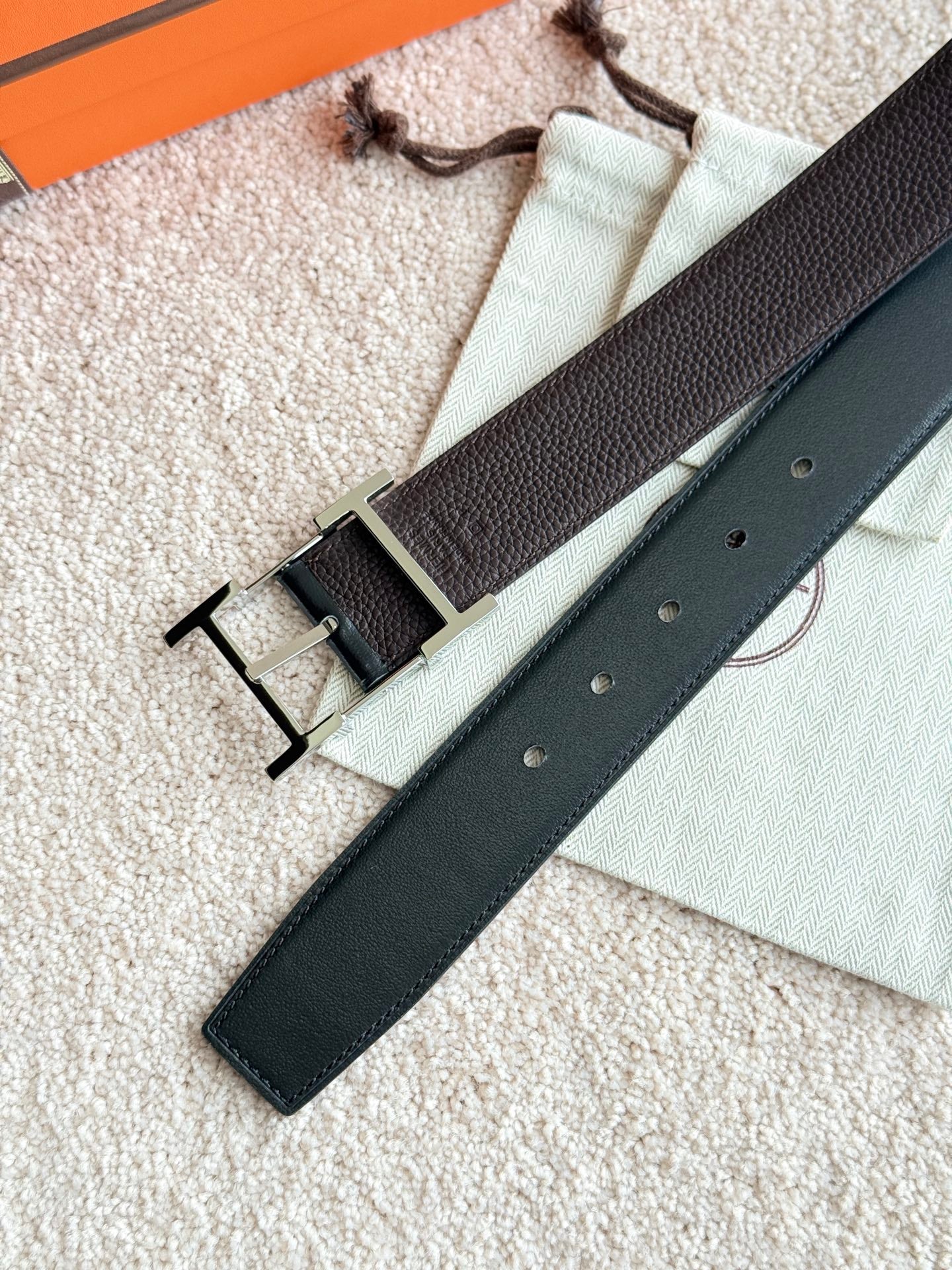 HELENE HADRIEN REVERSIBLE LEATHER BELT — BLACK & CHOCOLATE (SILVER HARDWARE, 38MM)