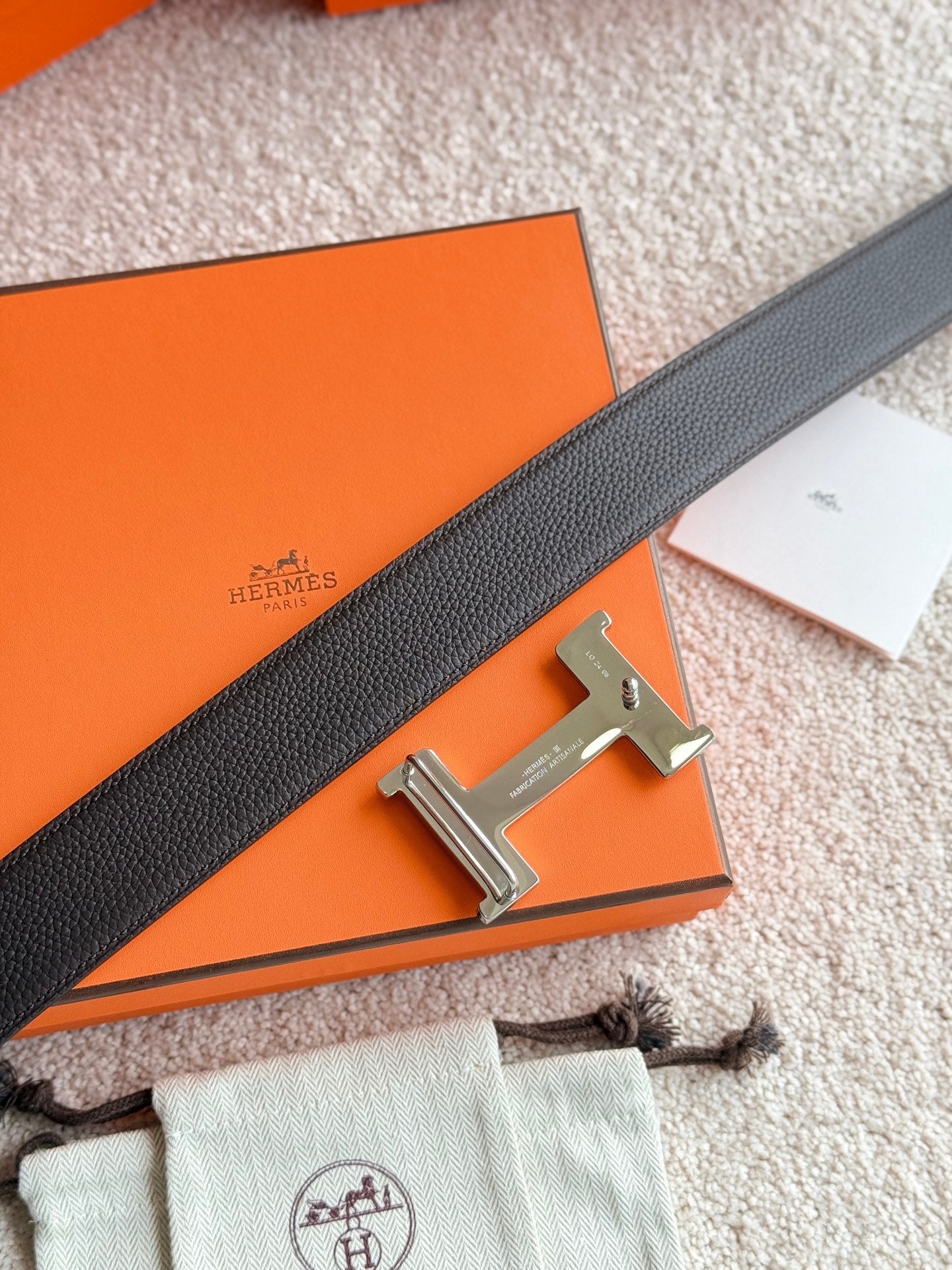 HELENE CONSTANCE TOUAREG LEATHER BELT — BLACK & EBONY (SILVER HARDWARE, 38MM)