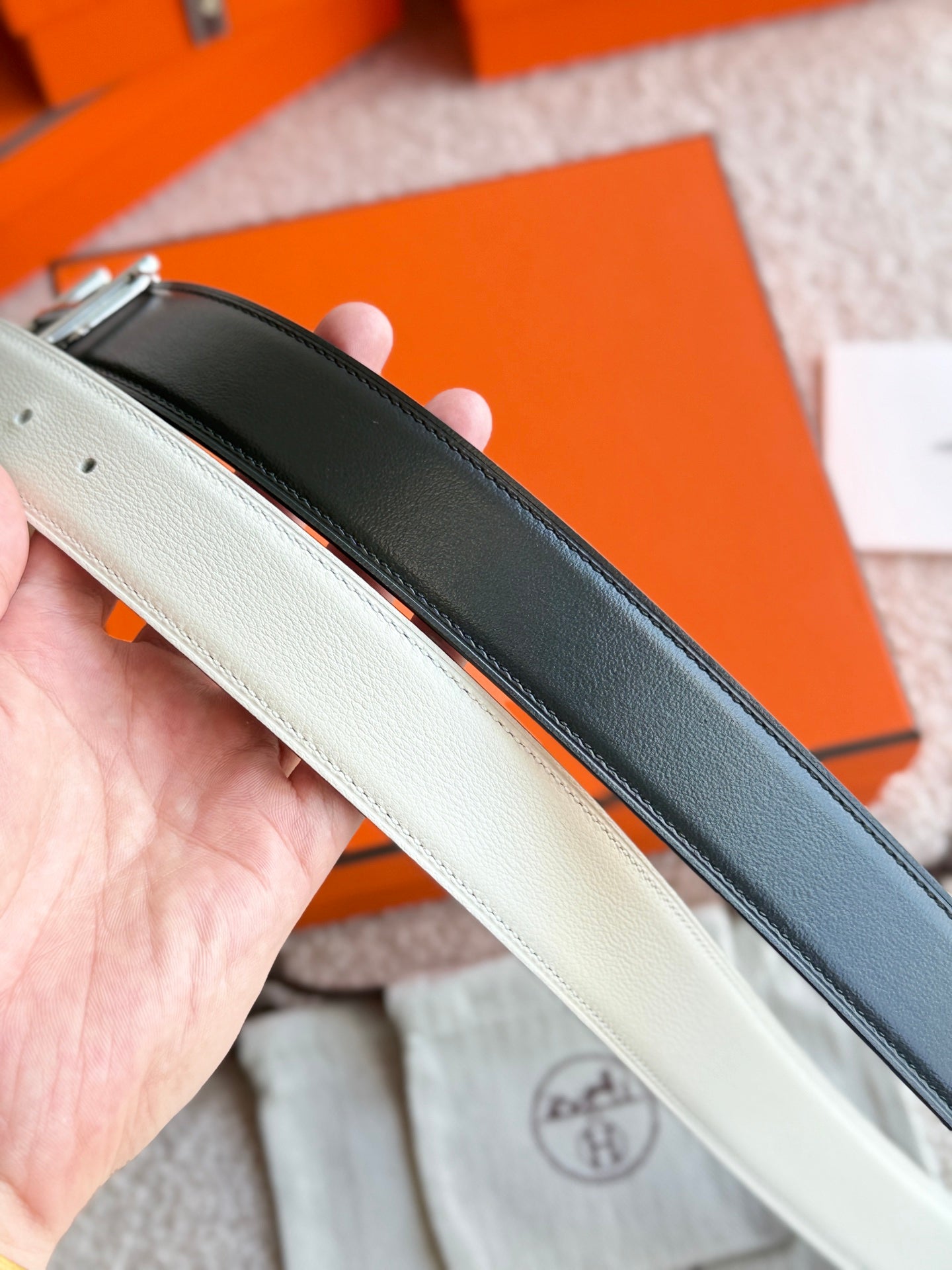 HELENE ROYAL LEATHER BELT — IVORY (SILVER HARDWARE, 32MM)