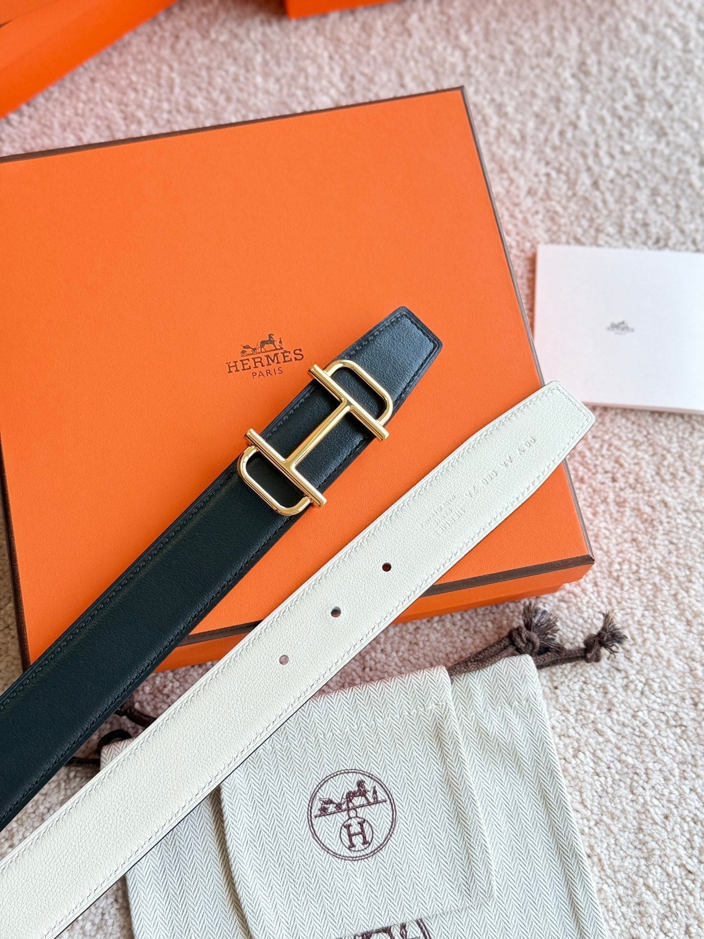 HELENE ROYAL LEATHER BELT — IVORY (GOLD HARDWARE, 32MM)