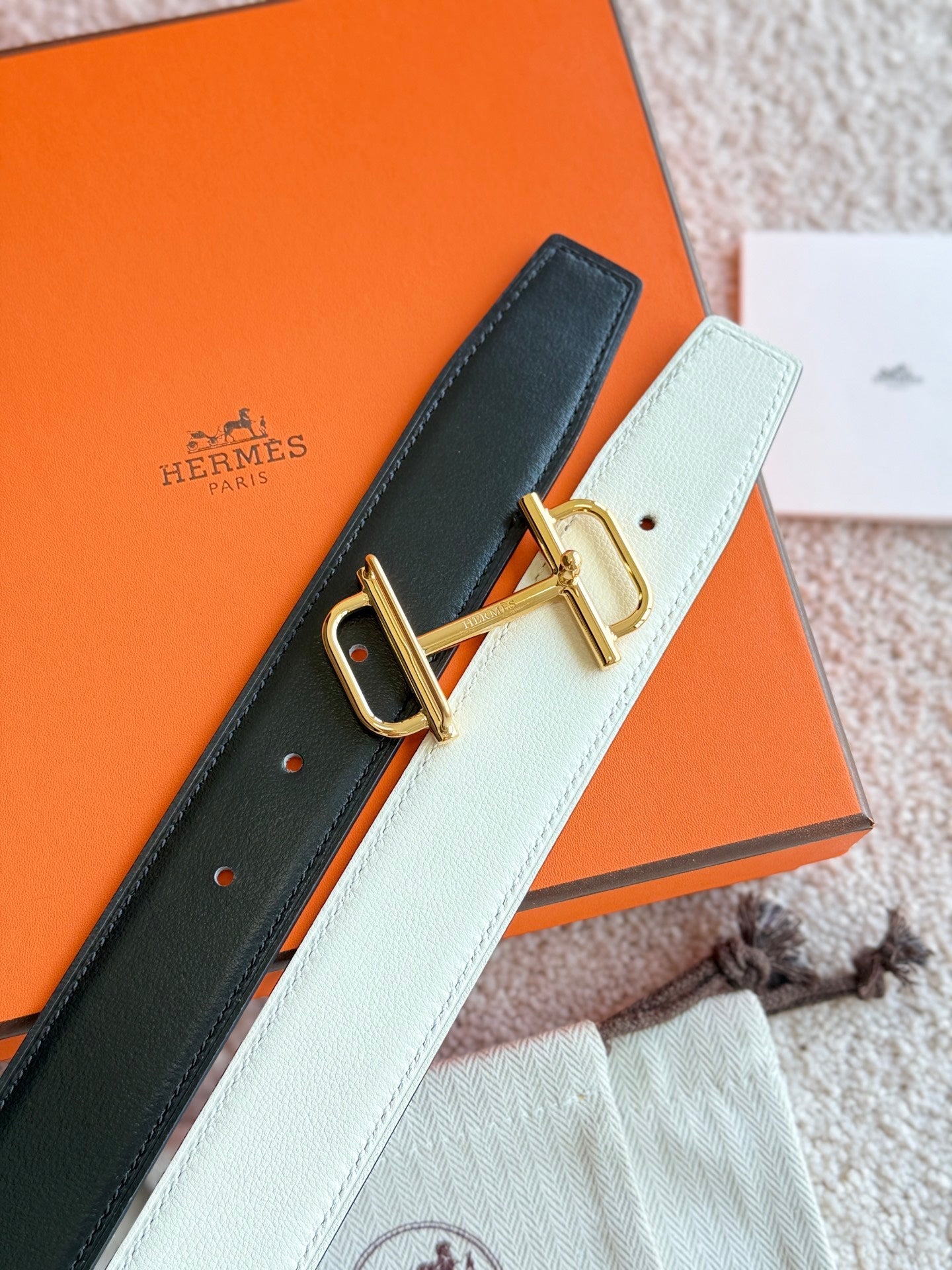 HELENE ROYAL LEATHER BELT — IVORY (GOLD HARDWARE, 32MM)